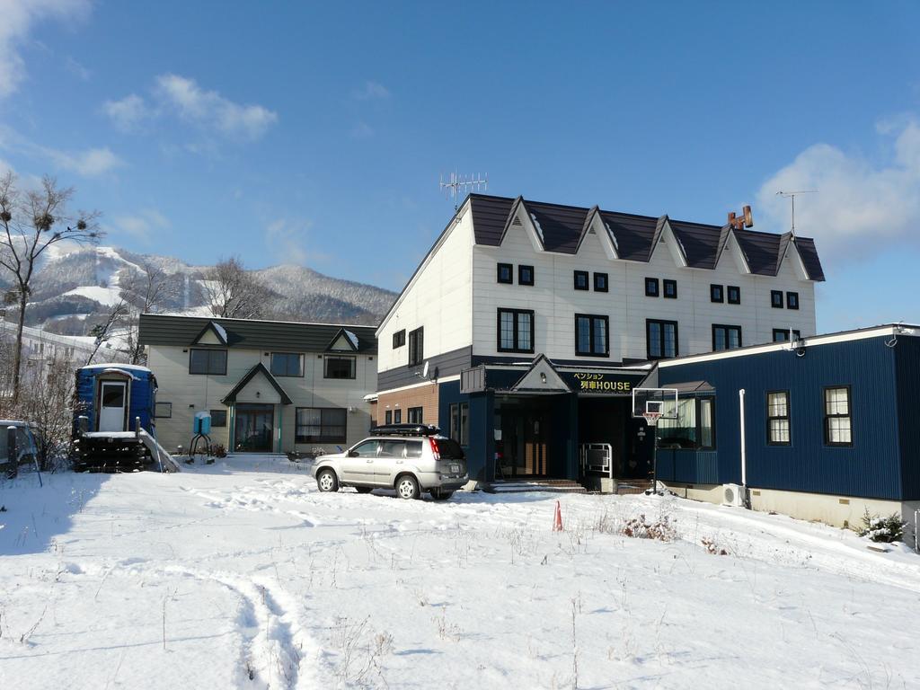 Pension Ressha House NakaNakafurano Exteriér fotografie